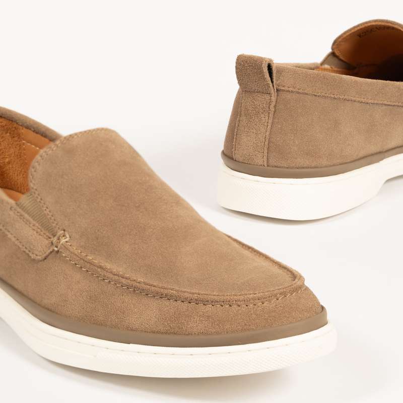 Beige Yacht Loafer