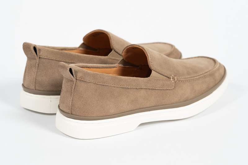 Beige Yacht Loafer
