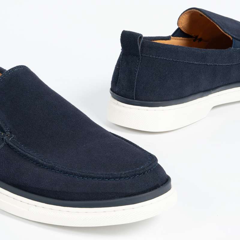 Navy Yacht Loafer