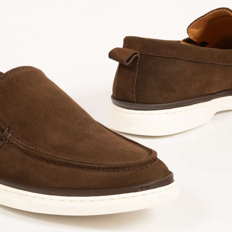Brown Yacht Loafer