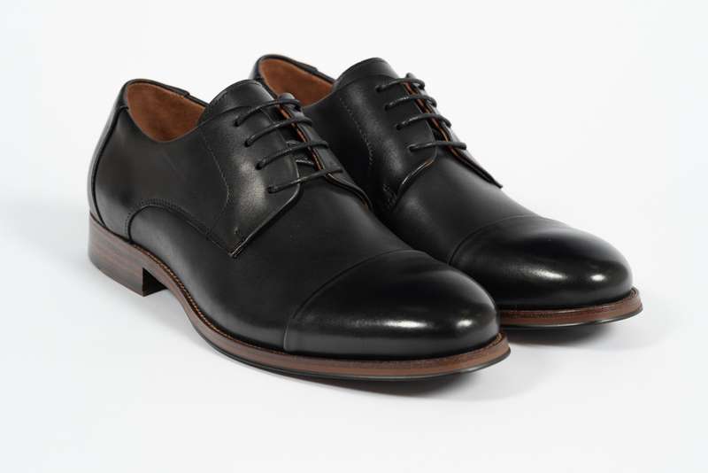 Black Barrett Lace-up Loafer