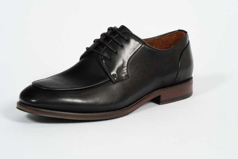 Black Apron Derby Lace-up Loafer