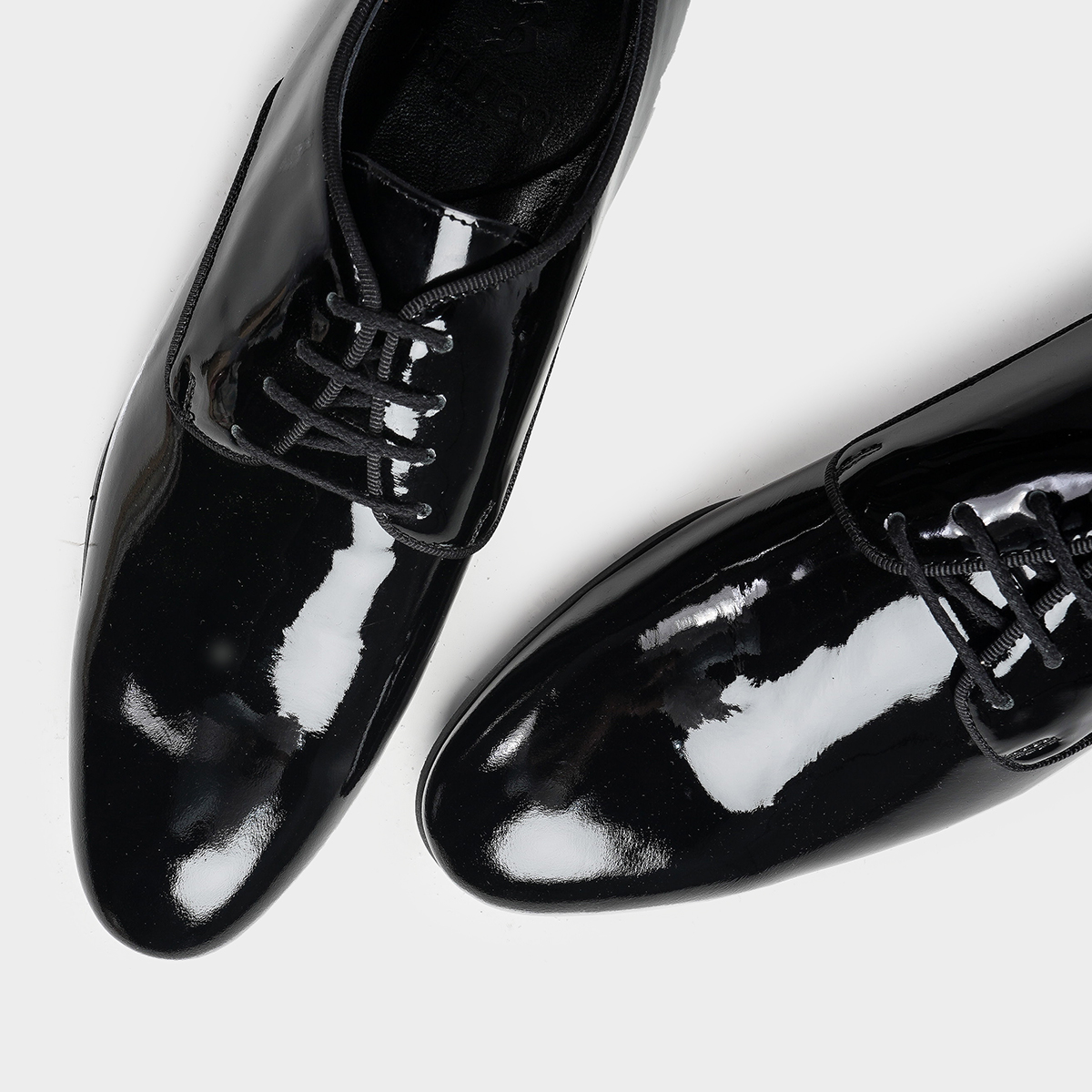 Black Derby Tuxedo