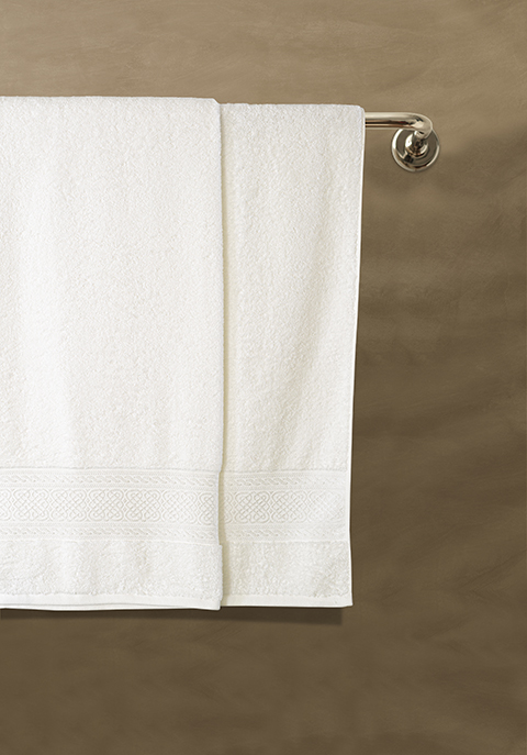 ARABESQUE BATH SHEET 81X163CM WHITE