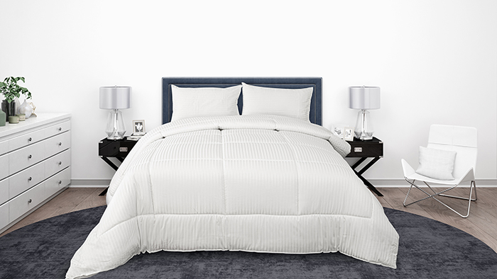 COMFORTER STRIPE 300TC KING