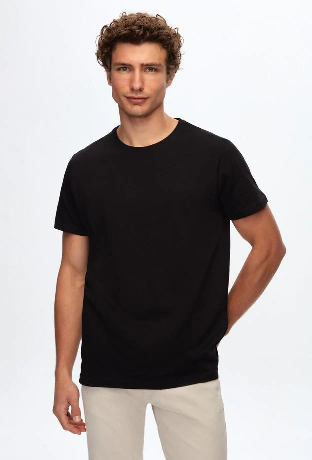 Ds Damat Regular Fit Black Plain Knitted T-shirt