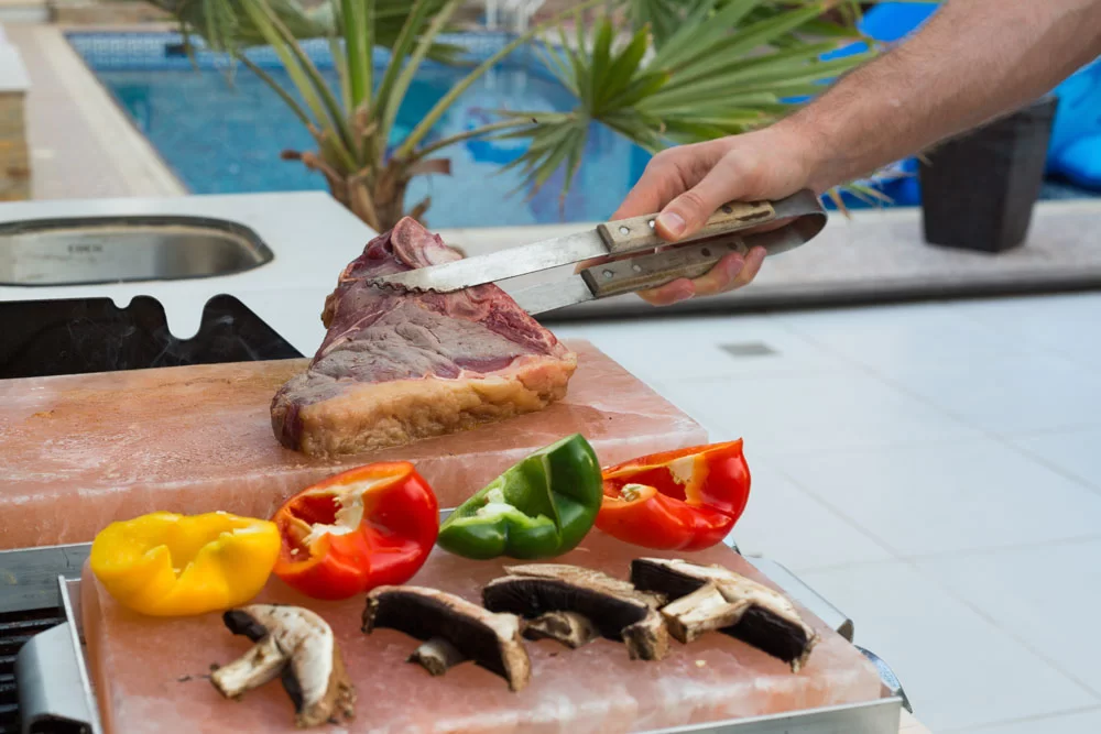 Himalayan Salt Plate Large (20cm x 40cm x 4cm)