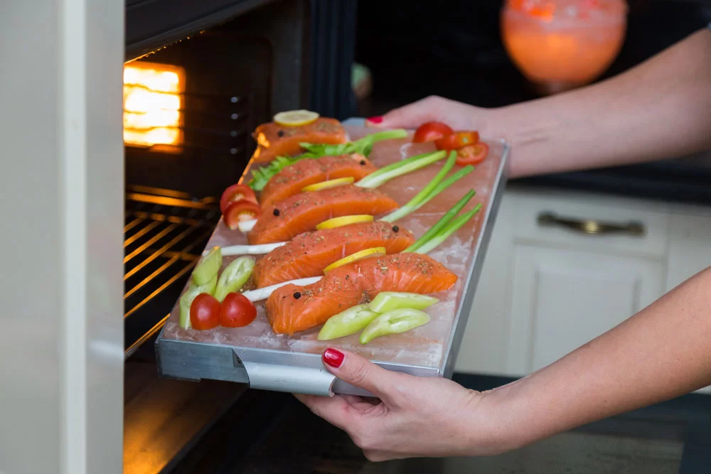 Himalayan Salt Plate Medium (20cm x 30cm x 4cm)