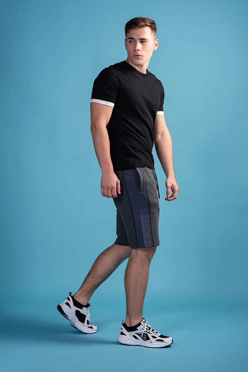KNITTED SHORTS - MEN2311610117009002