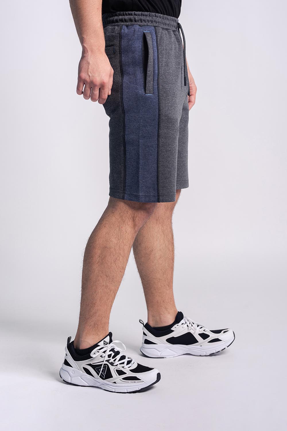 KNITTED SHORTS - MEN2311610117009002