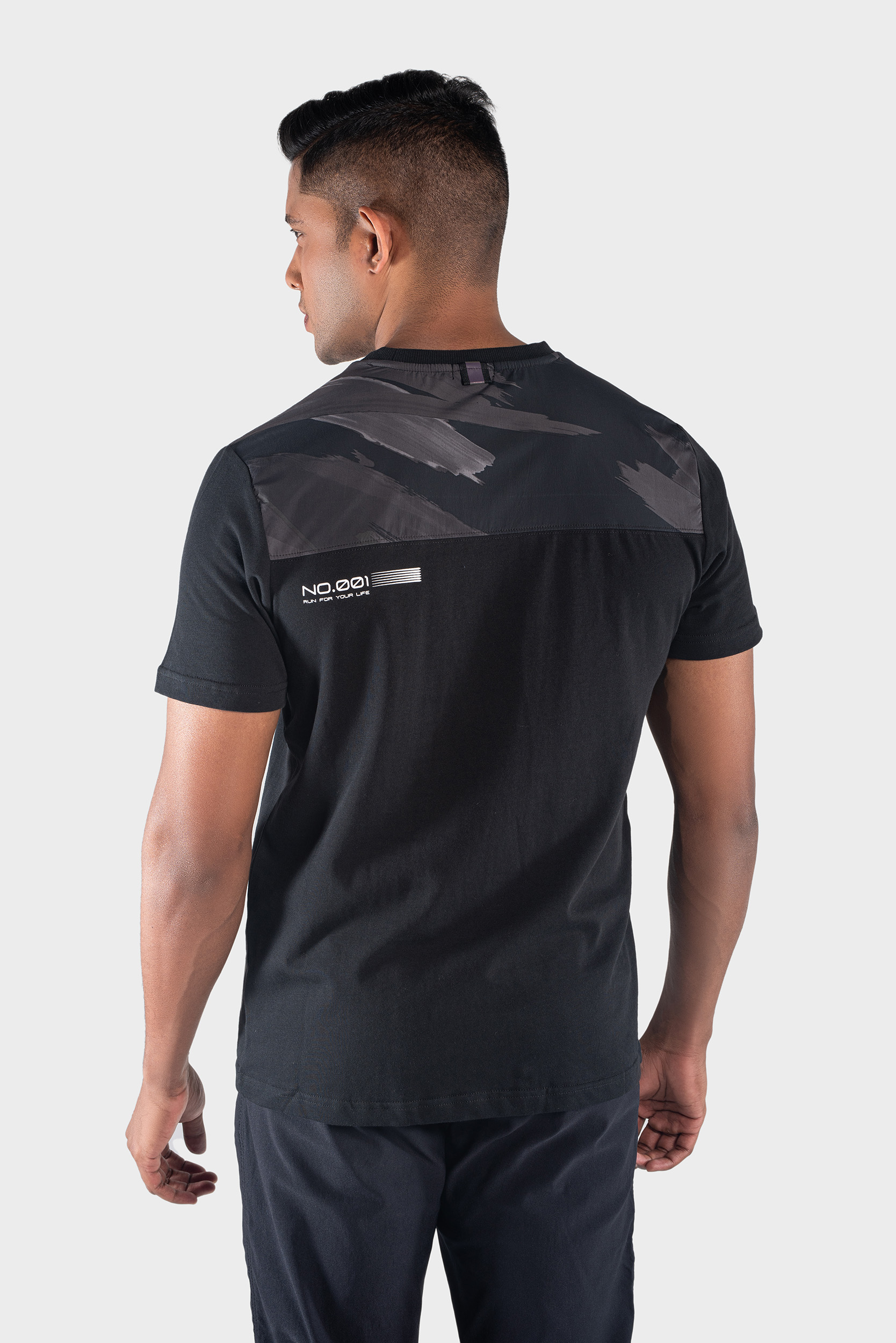 Men"s Casual Contemporary Short Sleeve T-Shirt - Dark Grey