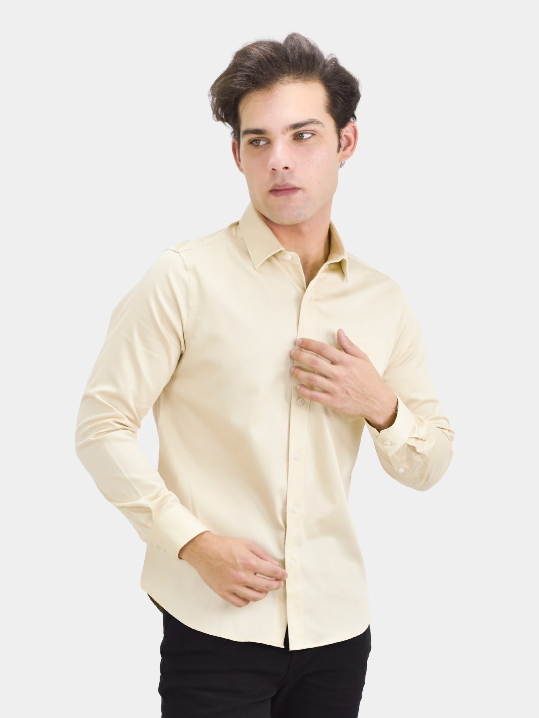 Men"s Poplin Shirt-Plain colors.