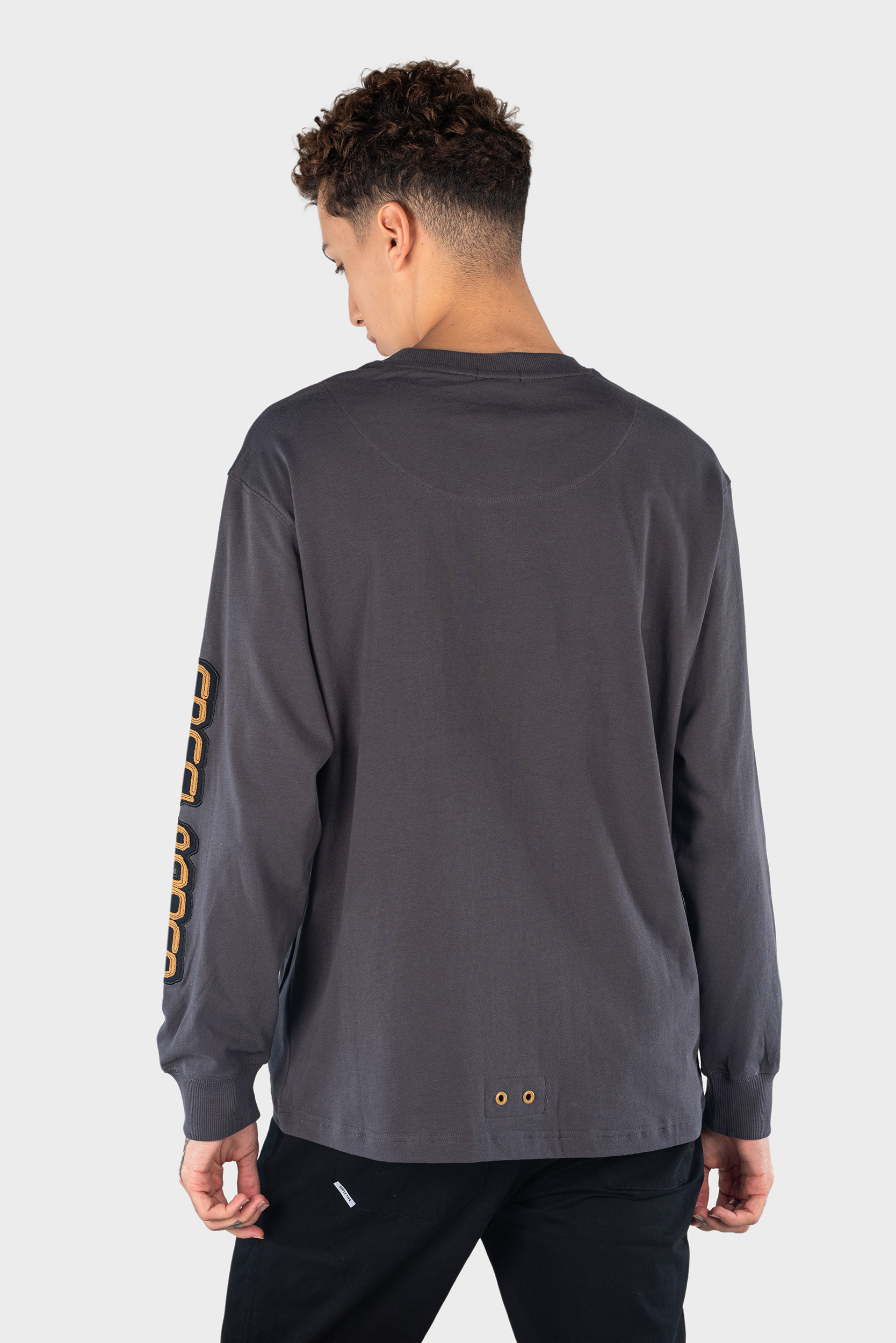 Mens Round Neck Knitted T-Shirt