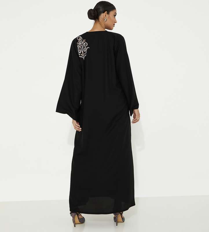 B 22 Black Brown