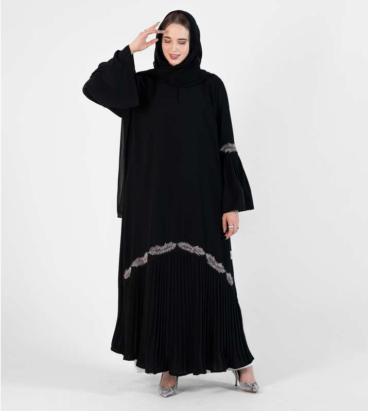 Abaya With Emroidary Design And Pleated Style