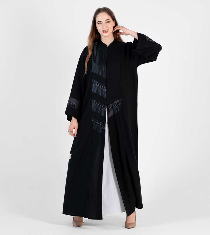 Black Nerve Embroidery Design and high neck with style cutting design