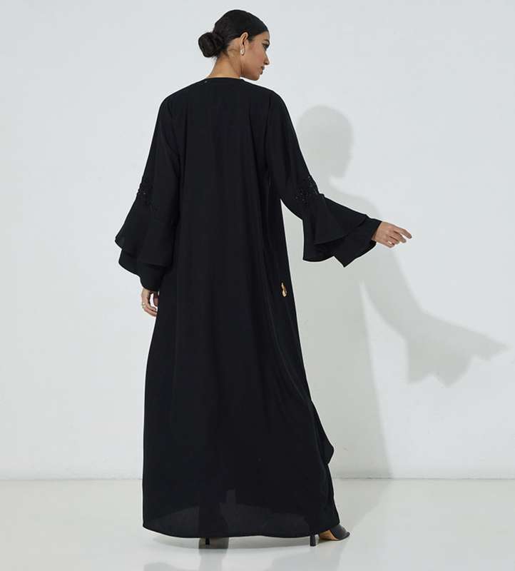 Black-Ruffle
