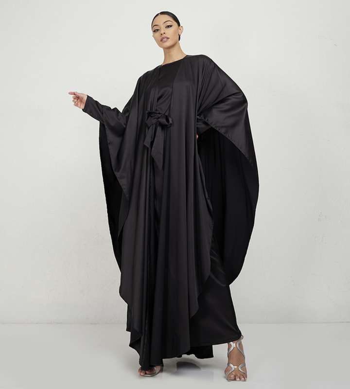 BLACK YULA