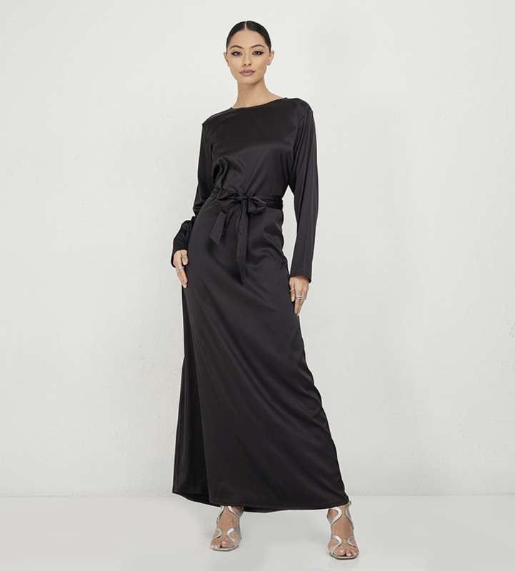 BLACK YULA
