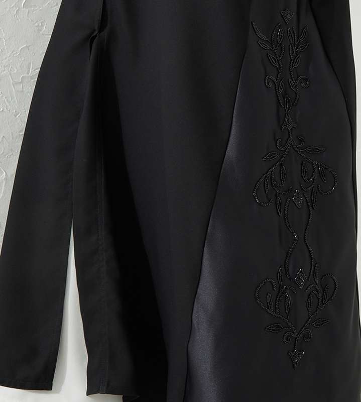 Crown Abaya