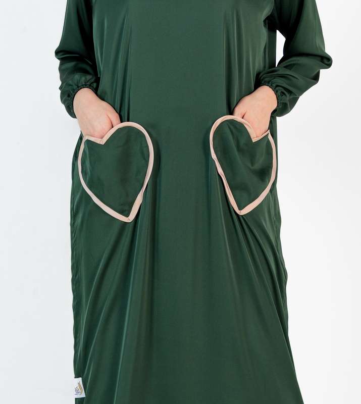 Green Abaya with Heart Pocket style with open side - Elastic Sleeves