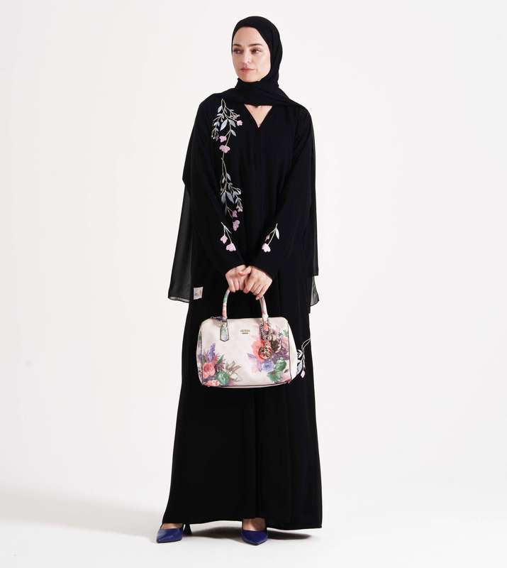 Open Abaya With Pink  Colors Embroidery Design