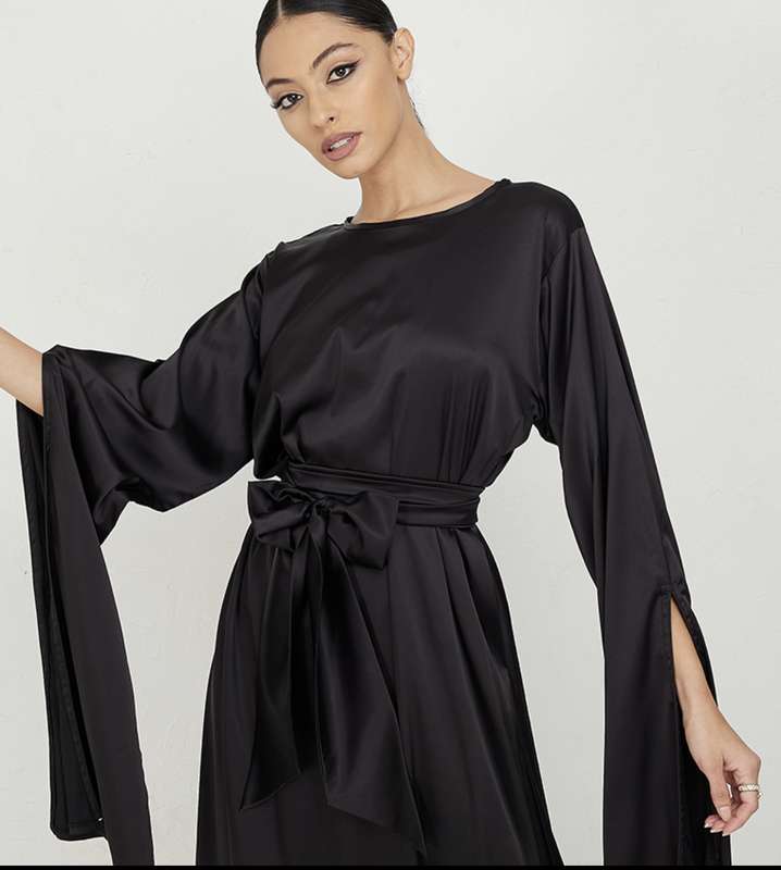 Satin long Sleeves