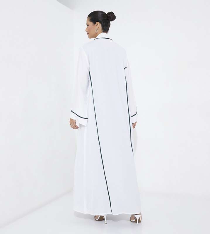 White G-700