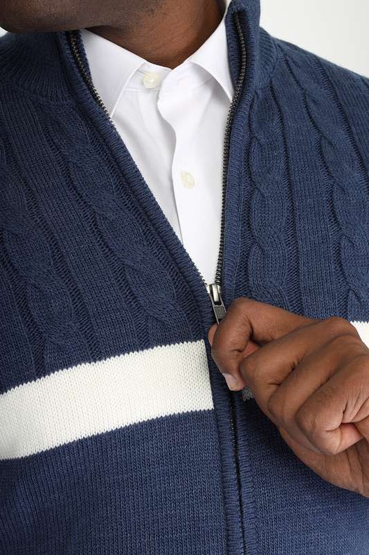 Pullover Blue 32
