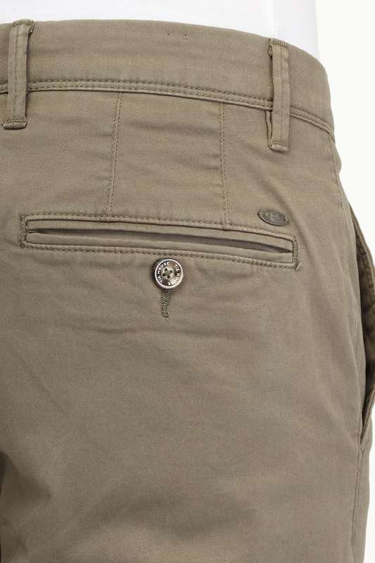 Chino Green 4