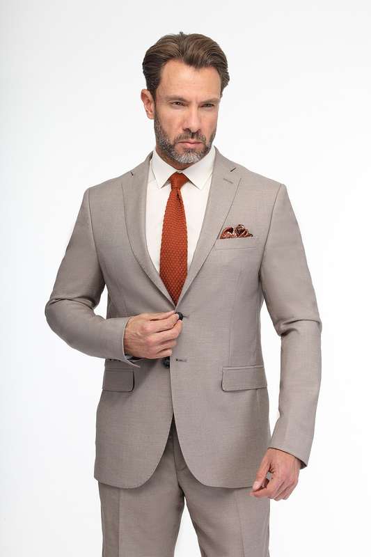 Suit Beige 2
