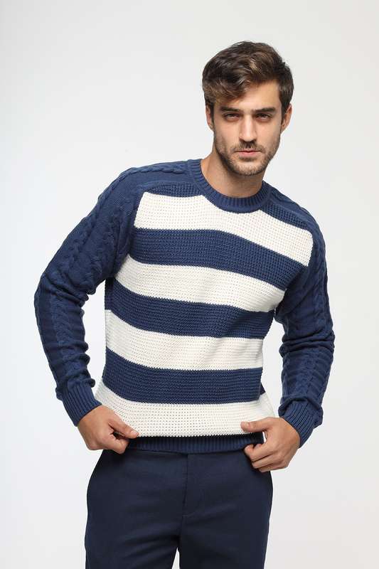 Pullover Blue 30