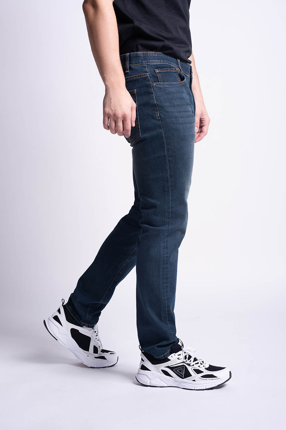 WOVEN DENIM JEANS - MEN - Dark indigo2311750137504030