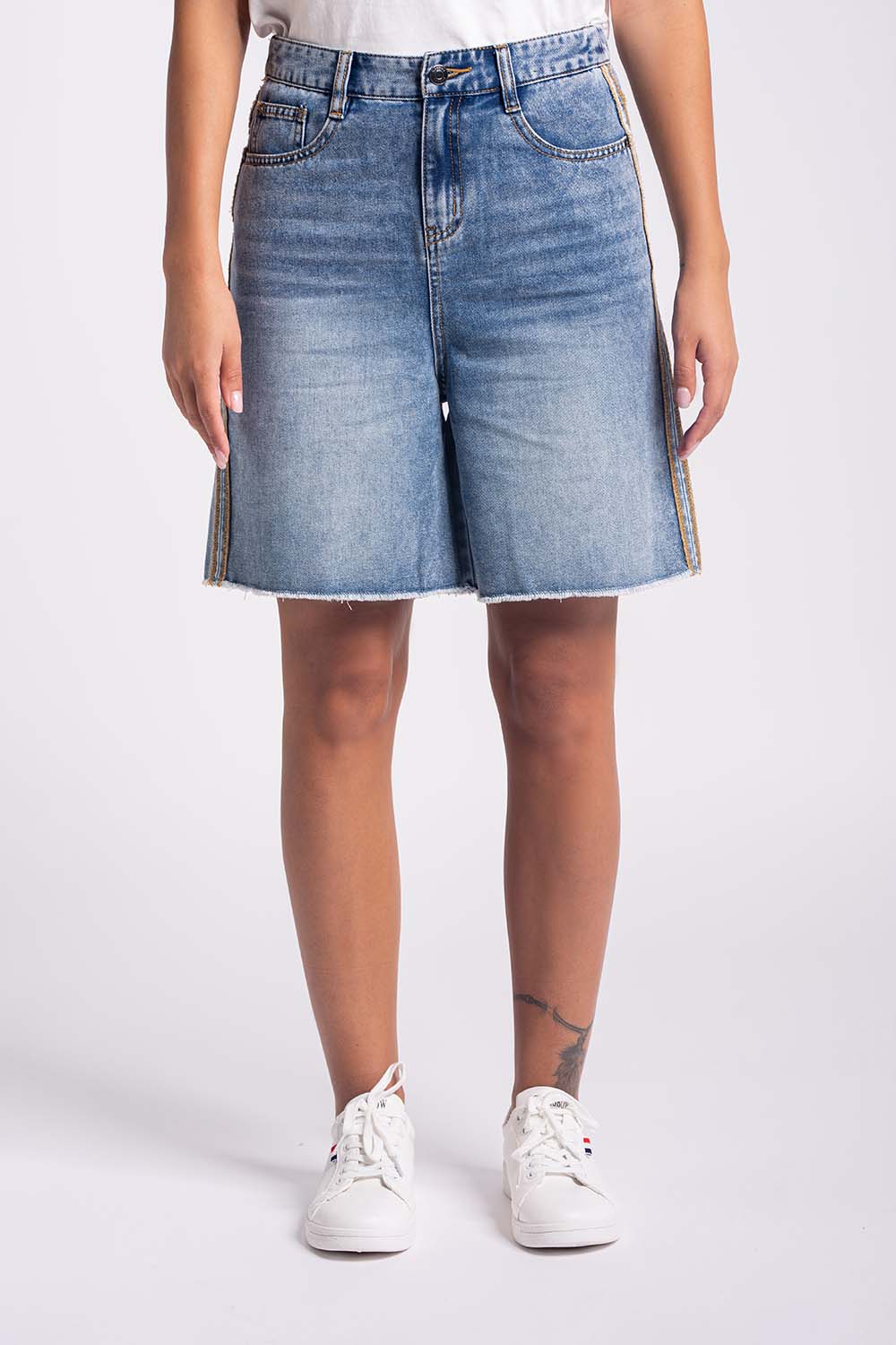 WOVEN DENIM SHORTS - LADIES2312610037501026