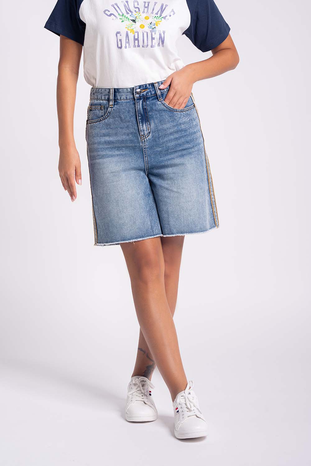 WOVEN DENIM SHORTS - LADIES2312610037501026