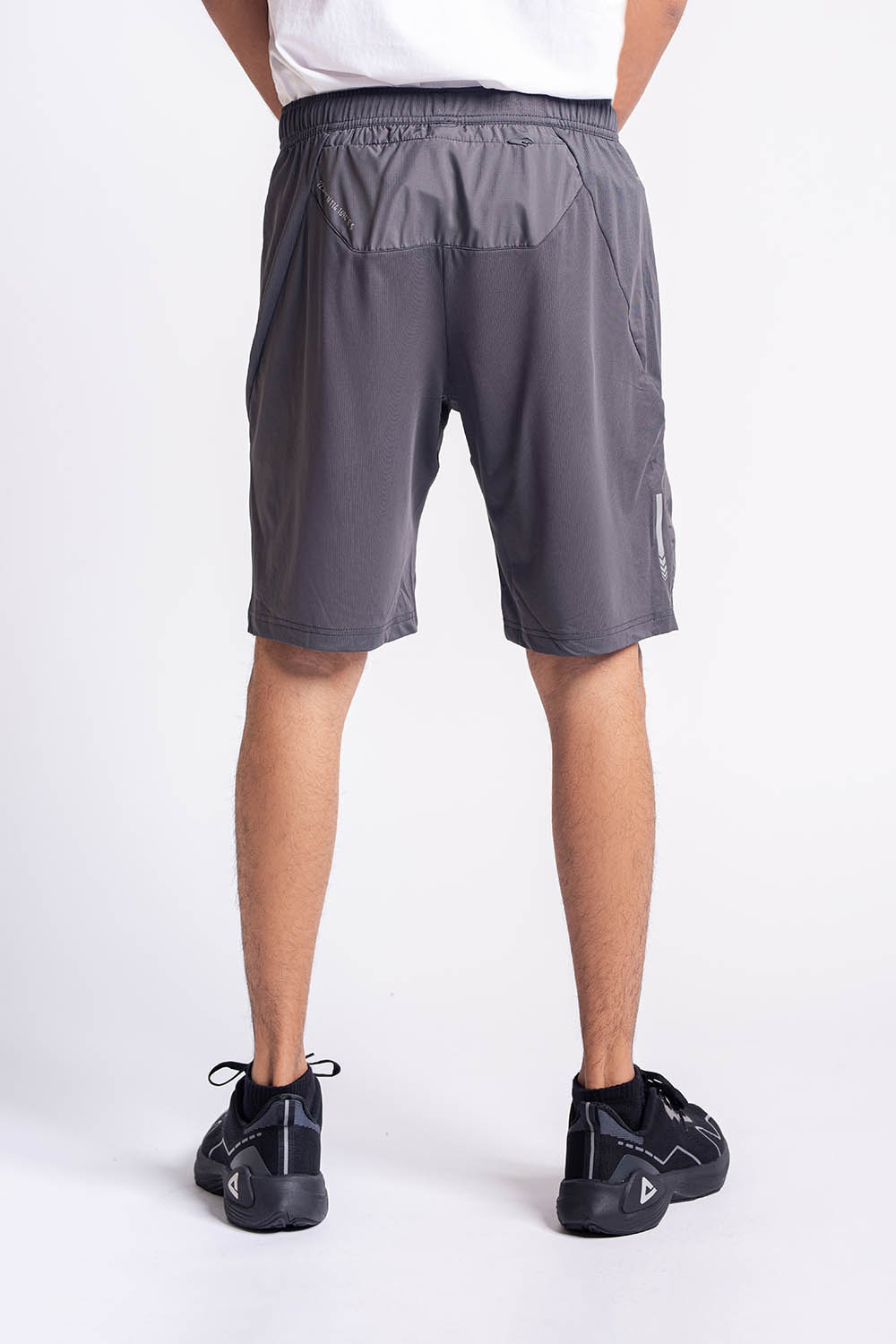 WOVEN SHORTS - MEN2311610030331002