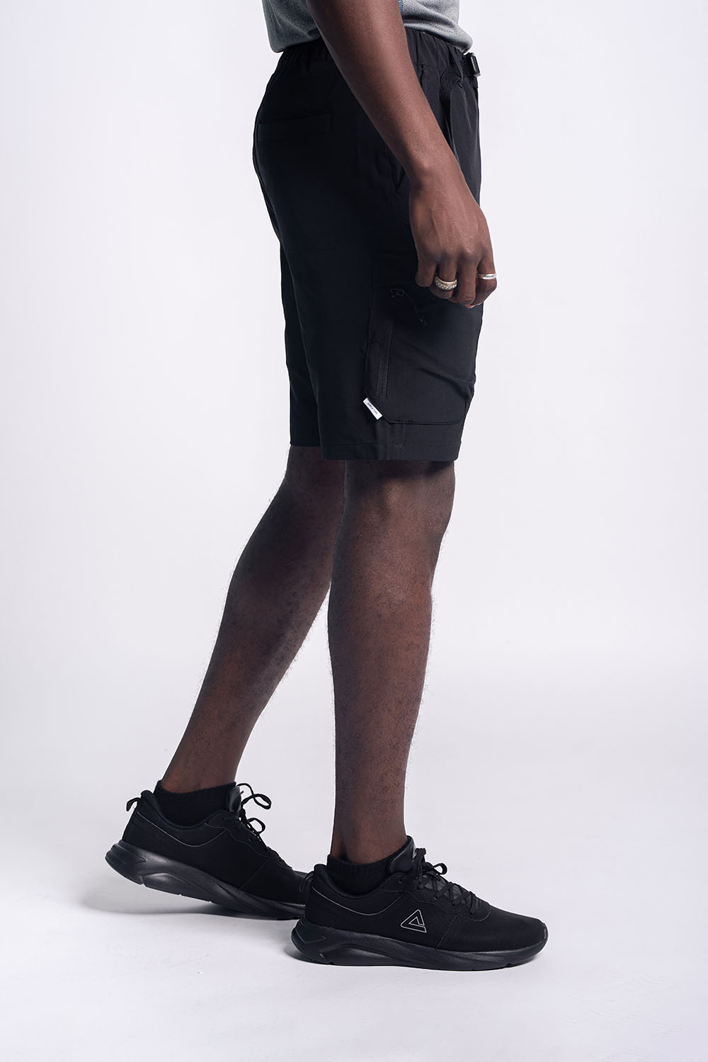 WOVEN SHORTS - MEN2311610040337002