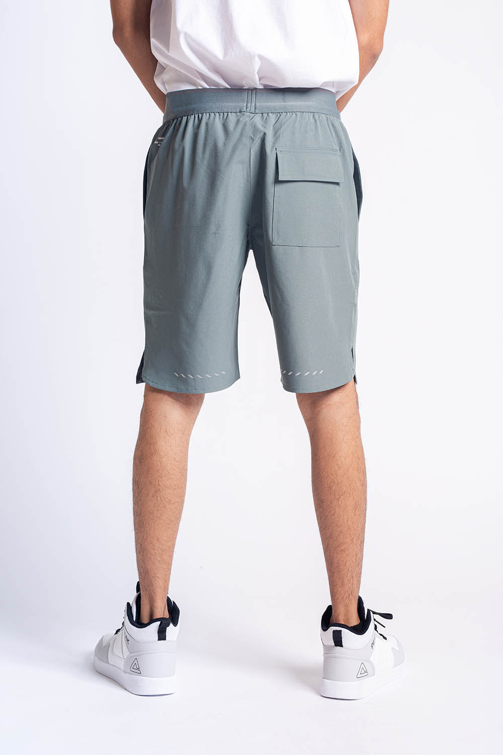 WOVEN SHORTS - MEN2311610071846002