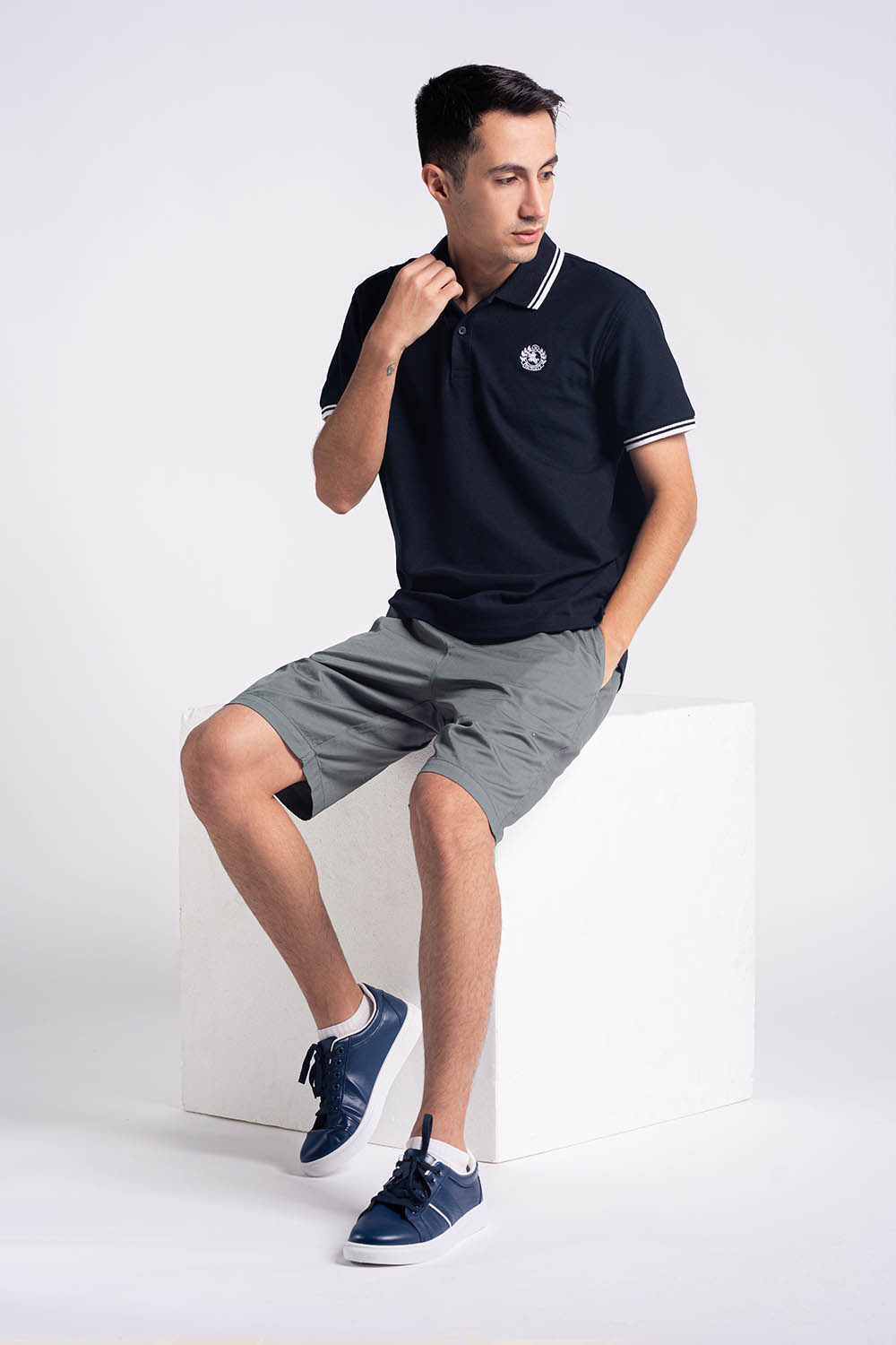 WOVEN SHORTS - MEN2311610171846002