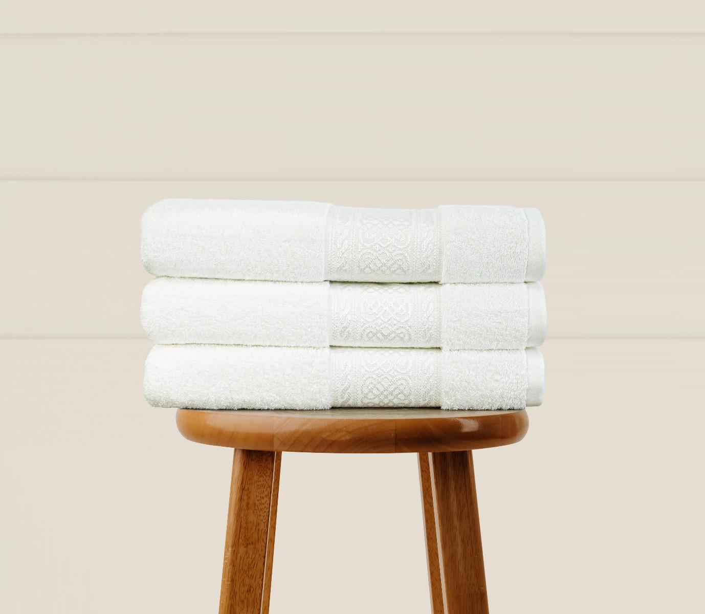 ARABESQUE BATH SHEET 81X163CM WHITE