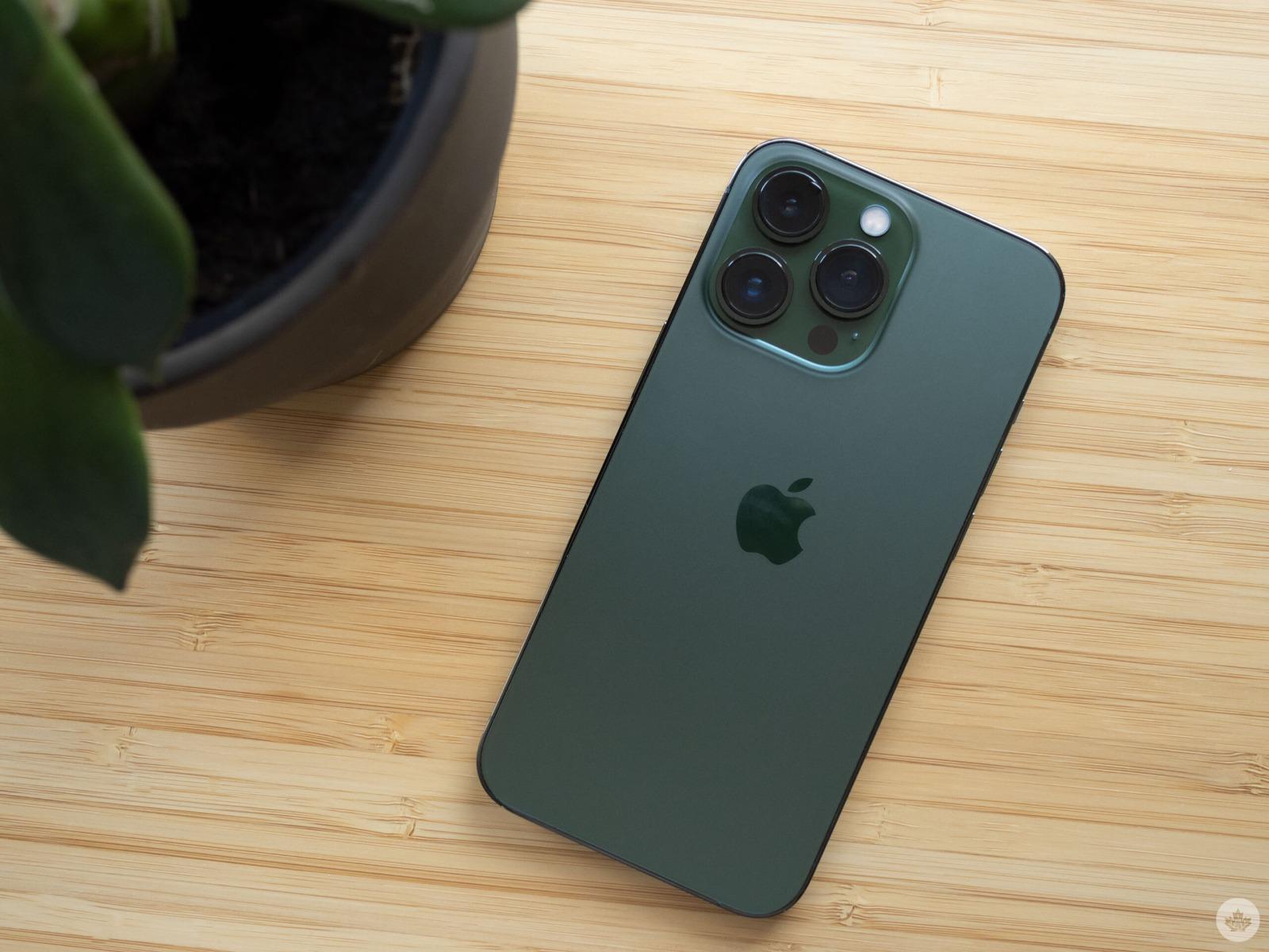 Apple iPhone 13 Pro 6GB RAM 128GB 5G Green(WITH USB-C 20W POWER ADAPTER ,TEMPERED GLASS PROTECTOR  AND MAGSAFE CLEAR CASE)