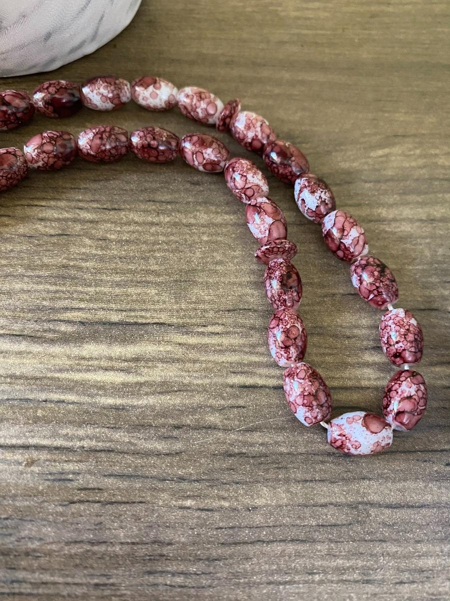 Prayer beads maroon rosary
