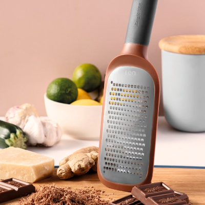 BergHOFF Leo Coarse Paddle Grater 10.75"